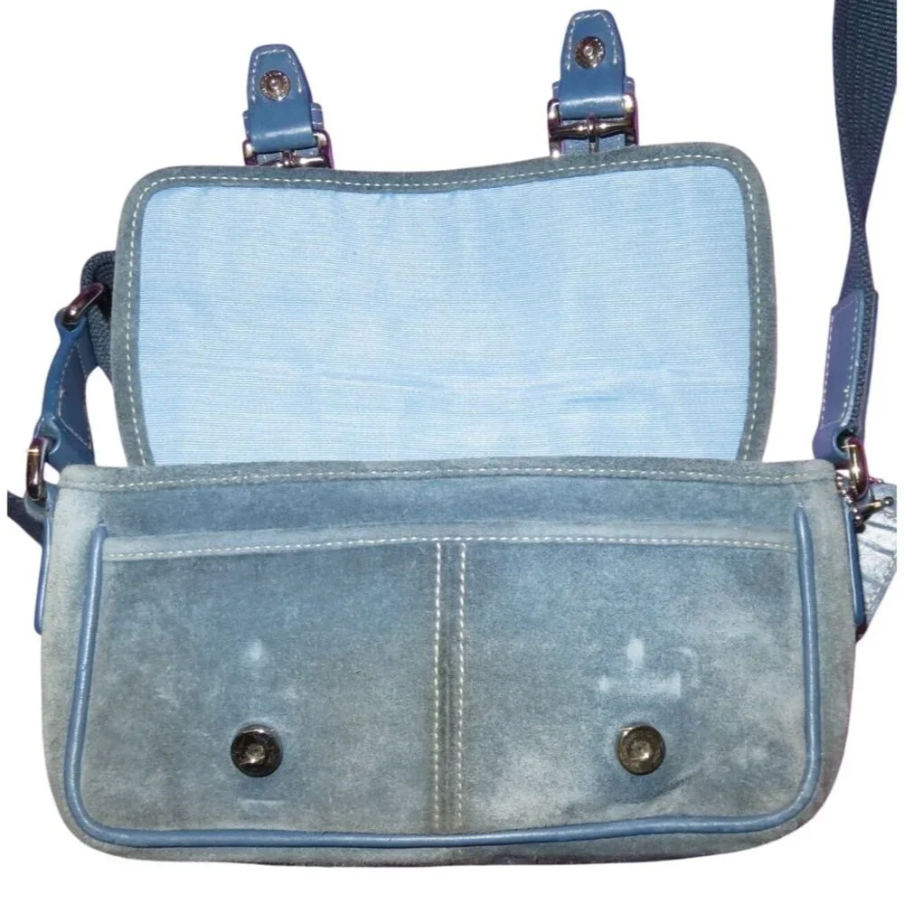 Coach elegant stylish